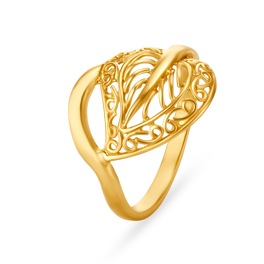 Picturesque 22 Karat Yellow Gold Leaf Finger Ring