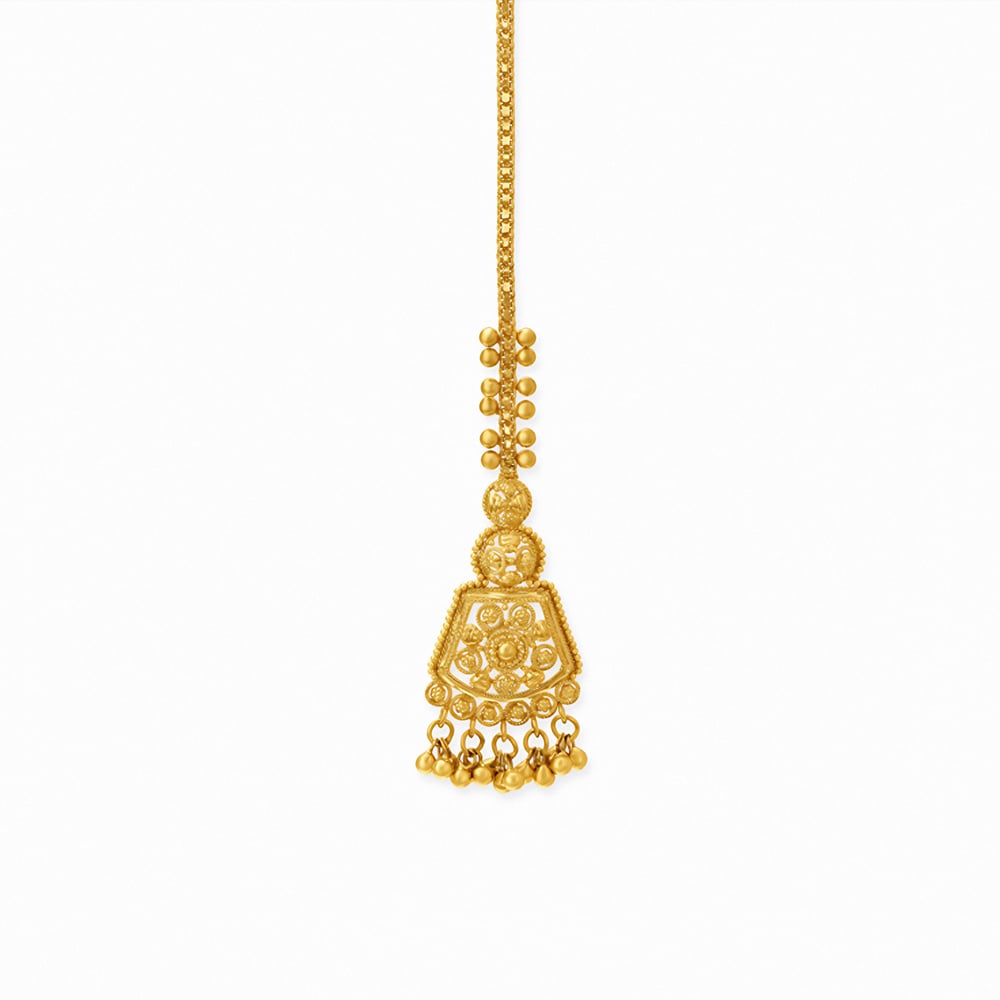 

Queenly 22 Karat Yellow Gold Disc Maang Tikka