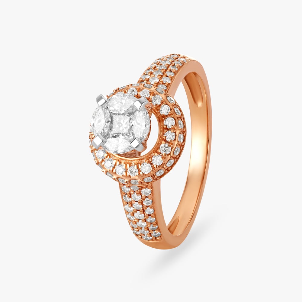 

Regal Radiance Diamond Finger Ring