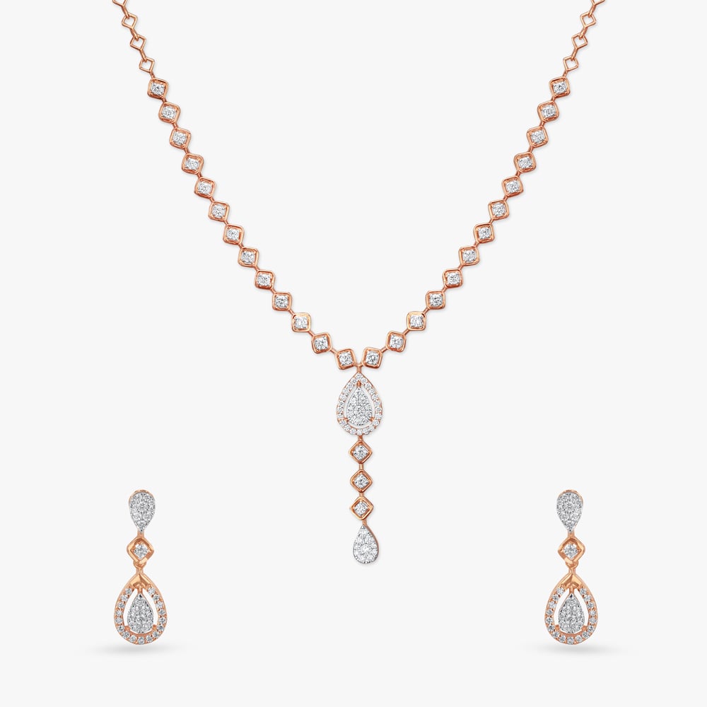 

Twilight Glow Diamond Necklace Set