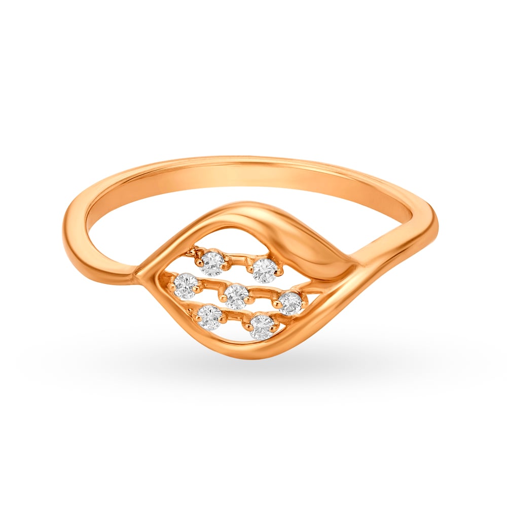 

Aesthetic Eye-Shaped Diamond Finger Ring