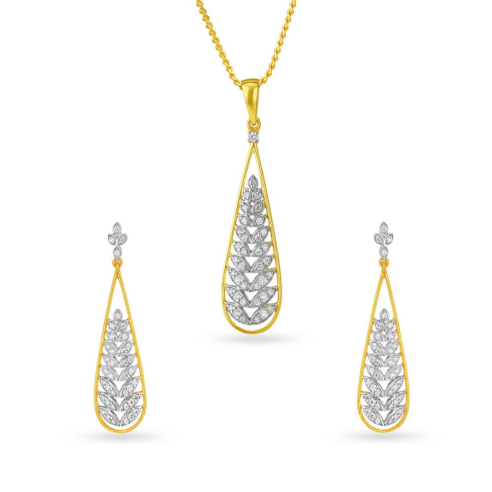 Stunning Diamond Pendant and Earrings Set