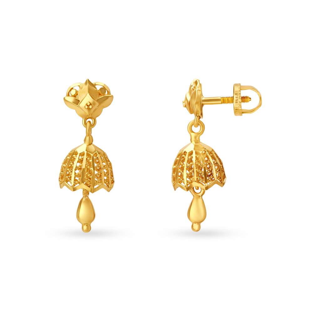 

Enthralling Gold Jhumka Earrings