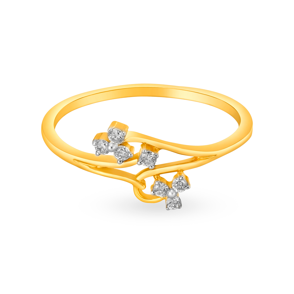 

Charming Clover Leaf Diamond Ring