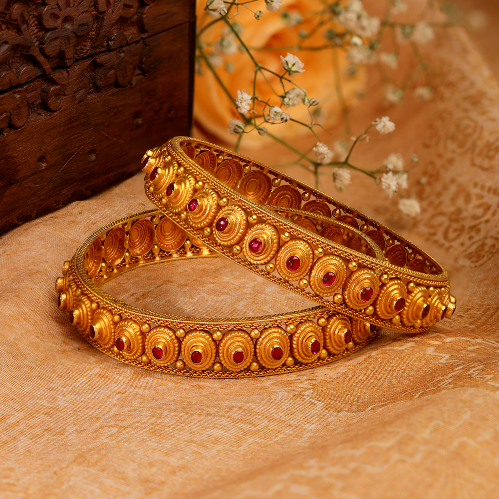 Tanishq deals antique bangles